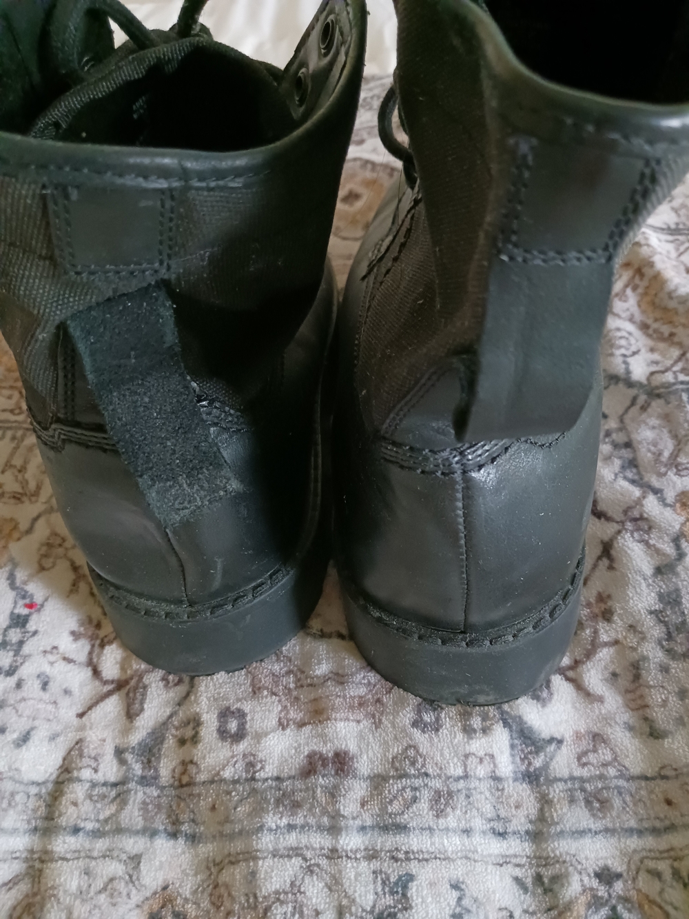American Eagle Outfitters Black Lace-Up Men's Boots - Picture 5 of 10